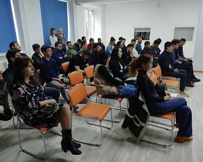 Foreign students of ETI learned about the details of migration registration process 